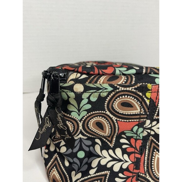 Vera Bradley Lunch Box Zip Around Multicolor Floral Paisley Insulated - Picture 4 of 5